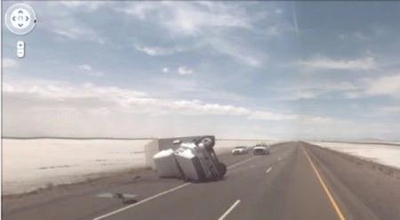 Những "thảm họa" trên Google Street View ảnh 1