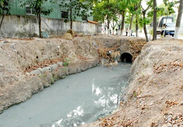 Ô nhiễm môi trường tại TPHCM: Hiểm họa mới ảnh 1 Ô nhiễm môi trường tại TPHCM: Hiểm họa mới ảnh 1