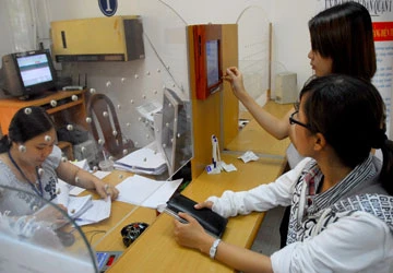 Trăm kiểu hành dân - Bài 2: Im lặng là vàng! ảnh 1