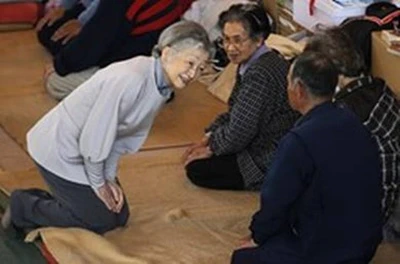 Vì sao hoàng thất Nhật không tham dự "đám cưới thế kỷ"? ảnh 2