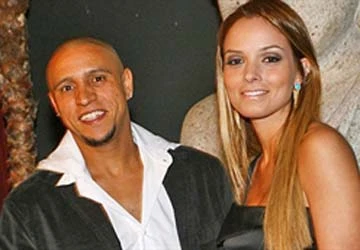 Roberto Carlos "chuồn" khỏi Corinthians ảnh 1