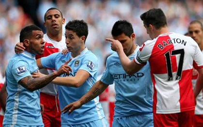 "Đồ tể" Barton chính thức bị treo giò 12 trận ảnh 1