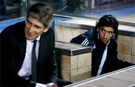 Thời hoàng kim của Raul với Real Madrid ảnh 10