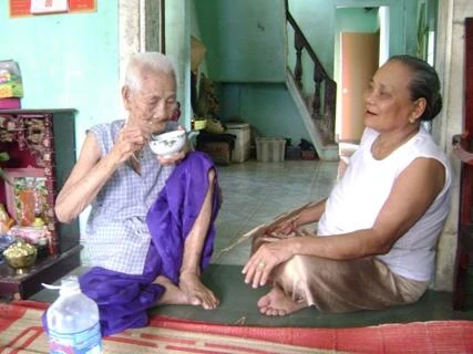 Bí quyết trường thọ của cụ bà 120 tuổi ở Huế ảnh 1 Bí quyết trường thọ của cụ bà 120 tuổi ở Huế ảnh 1