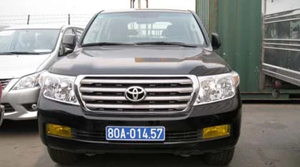 Doanh nghiệp tặng xe đã trúng thầu dự án giao thông ảnh 1