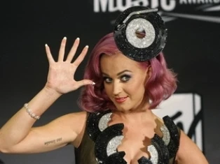 Katy Perry - Nữ hoàng MTV Video Music Awards ảnh 1