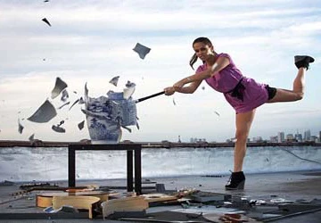 Câu lạc bộ đập phá dành cho người lắm tiền ảnh 4
