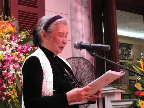 Bà Vũ Thị Thanh viết hồi ký về Tố Hữu ảnh 3