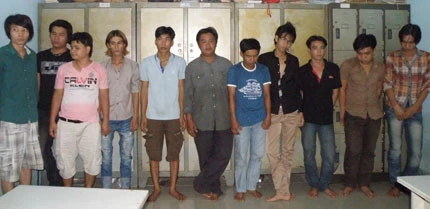 Hai ngày, đánh sập ba đường dây cá độ ảnh 1