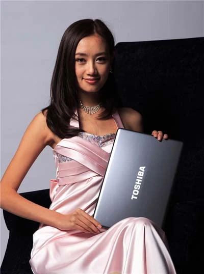 Toshiba Satellite L510 phiên bản máy mới có thiết kế đẹp hơn và sẽ được nâng cấp về cấu hình.