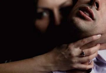 Nạn cưỡng hiếp đàn ông để lấy tinh dịch ở Zimbabwe ảnh 1