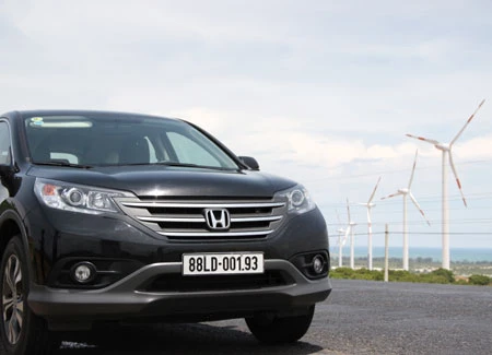 Cùng nắng gió với Honda CR-V 2013 ảnh 2