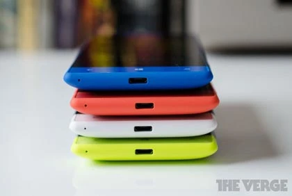 Windows Phone 8S: Smartphone HTC tầm trung cho tín đồ thời trang ảnh 10