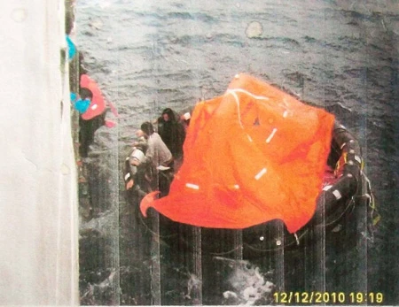 Chùm ảnh cứu hộ thuyền viên Việt ở Nam Cực lần đầu công bố ảnh 4