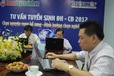 Tư vấn tuyển sinh ĐH - CĐ 2012: Vẫn còn nhiều cơ hội cho nguyện vọng bổ sung ảnh 3