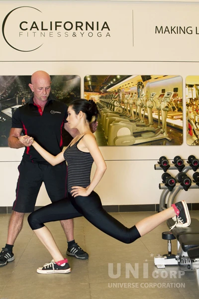 Á hậu Hoàng My được hỗ trợ mọi mặt ảnh 2