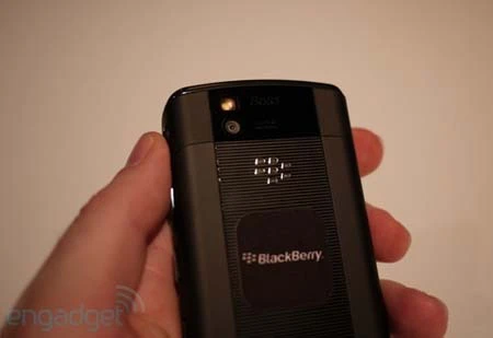 Cận cảnh chiếc BlackBerry Bold thứ ba ảnh 5