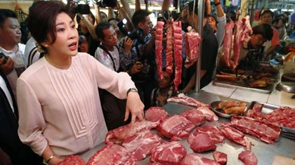 Khi bà thủ tướng đi chợ ảnh 1