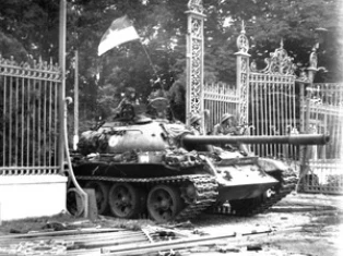 Chuyện ít biết về ngày giải phóng Sài Gòn 30.4.1975 ảnh 1