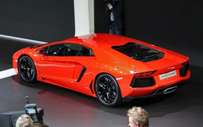 “Hàng khủng” Lamborghini Aventador LP700-4 trình làng ảnh 6
