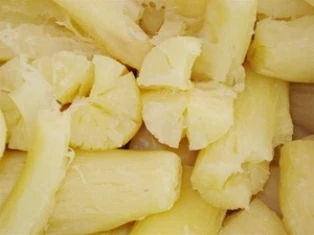 Lào Cai: Một bé gái 4 tuổi tử vong vì ngộ độc sắn ảnh 1