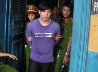 Tuyên án tử hình kẻ hung hăng chém giết ảnh 1