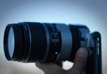 Gắn ống kính của máy SLR lên iPhone ảnh 1