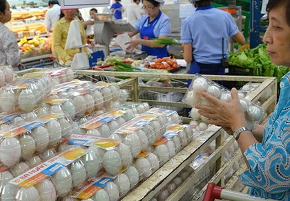 Hàng hóa lại tăng giá ảnh 1