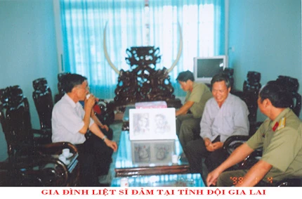 Nhà văn Minh Chuyên nói gì về tính chân thực của Linh hồn Việt cộng? ảnh 2