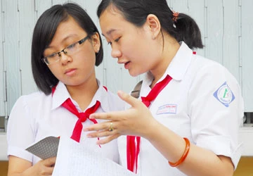 Công bố chỉ tiêu, mức học phí THPT ảnh 1