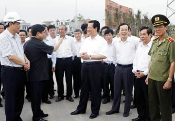 Thủ tướng làm việc tại Nam Định và Thái Bình ảnh 1 Thủ tướng làm việc tại Nam Định và Thái Bình ảnh 1