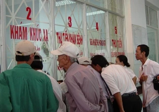 TP.HCM: Viện phí sẽ bằng 65-75% khung giá tối đa ảnh 1