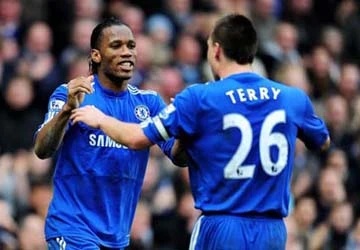 Drogba: “Chelsea mạnh hơn nhờ scandal của Terry” ảnh 1