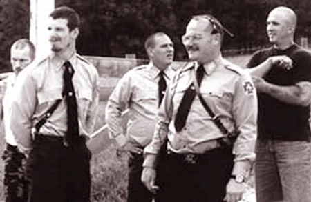 Từ thâm nhập bất hợp pháp đến sex “nhử mồi” ảnh 4