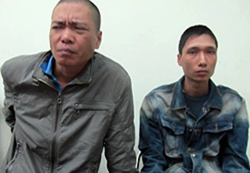 Trộm gương xế hộp bạc tỷ ảnh 1