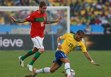 Liverpool chính thức có Raul Meireles ảnh 1