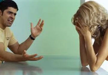 Tán lâu mới đổ, chồng hành hạ vợ bù lại ảnh 1