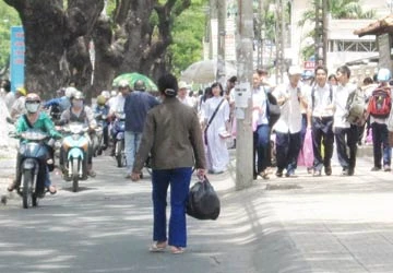 Phân biệt các vi phạm của người đi bộ ảnh 1 Phân biệt các vi phạm của người đi bộ ảnh 1