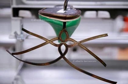 Xem giày nghìn đô được làm ra thế nào? ảnh 17