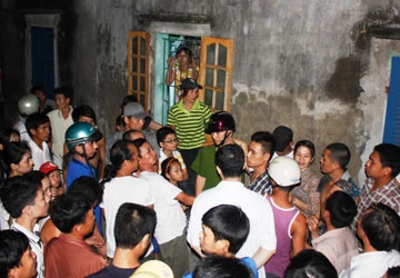 Hải Phòng: Người dân quá khích, "giam lỏng" Trưởng công an phường nhiều giờ ảnh 1