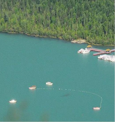 Thủy quái khổng lồ lại xuất hiện ở Tân Cương ảnh 1