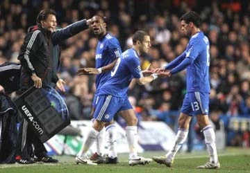 Ballack và Joe Cole sắp chia tay Chelsea ảnh 1