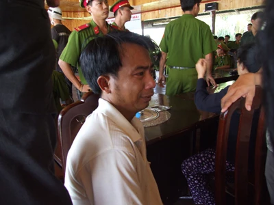 Trục vớt tàu nhà hàng Dìn Ký bị chìm: Đã vớt được 15 thi thể nạn nhân ảnh 1