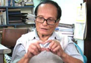 Nhà thơ Giang Nam: Yêu quê hương qua từng trang sách nhỏ ảnh 1