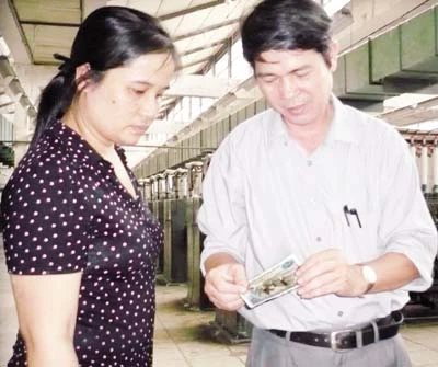 Đi tìm những cô gái "bí ẩn" trên tờ tiền 2.000 đồng ảnh 2