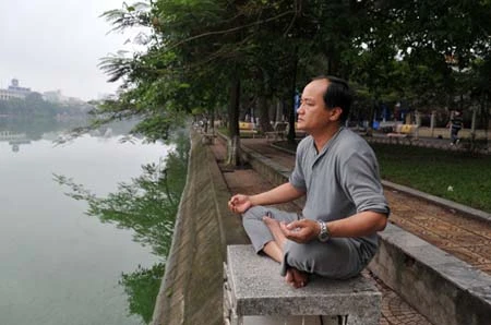 Thể dục buổi sáng ở Hà Nội ảnh 11