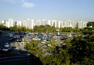 Không có gì là huyền thoại - Bài 5: Sóng gió thương trường ảnh 1