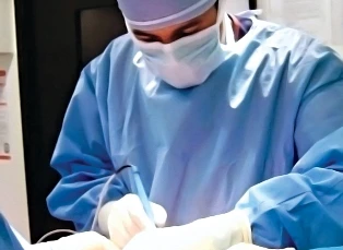 Bơm silicon cải thiện bản lĩnh đàn ông? ảnh 1