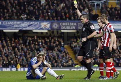 Fernando Torres mất vị trí chính thức ở Chelsea ảnh 2