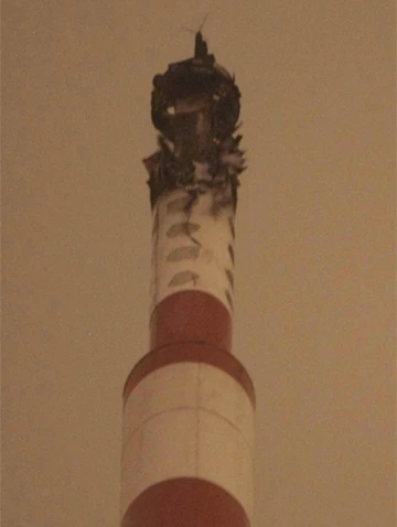 Tháp truyền hình Thượng Hải bốc cháy ảnh 5 Tháp truyền hình Thượng Hải bốc cháy ảnh 5